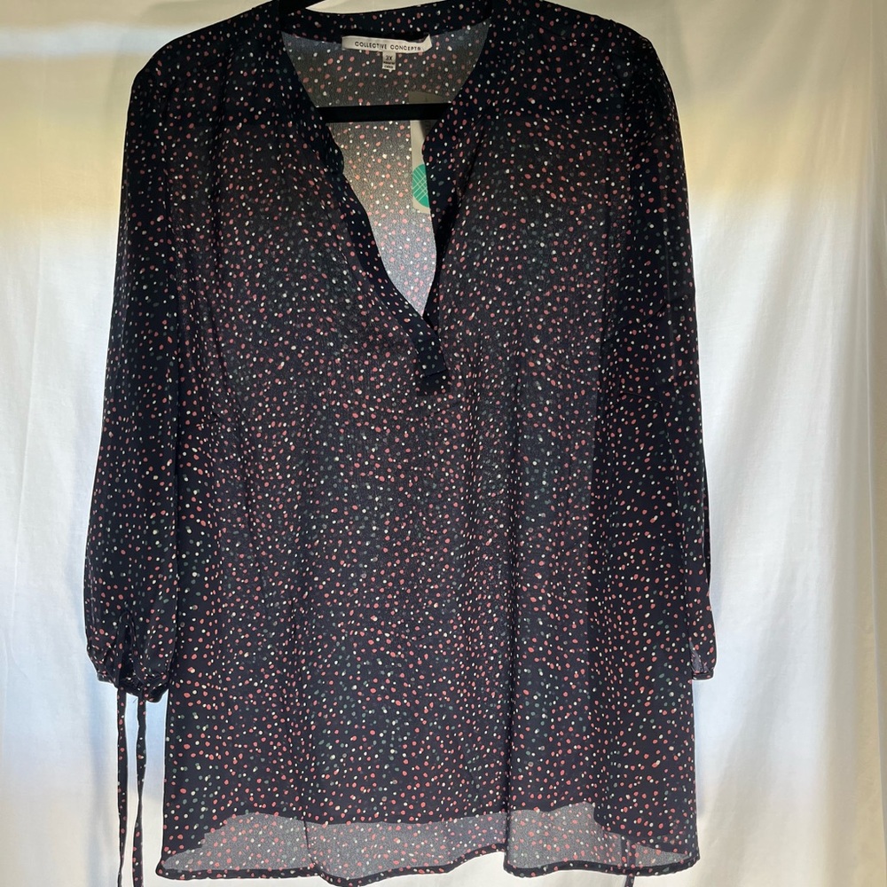 Collective Concepts Blue Shirt with White, Pink, and Green Dots Size 3X NWT
